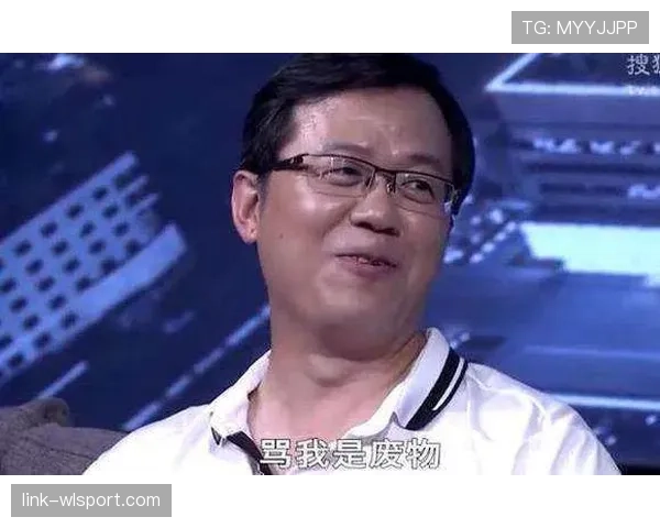 林丹排队买街边炸鸡,身后那辆豪车把我整懵 林丹排队买街边炸鸡,身后那辆豪车把我整懵